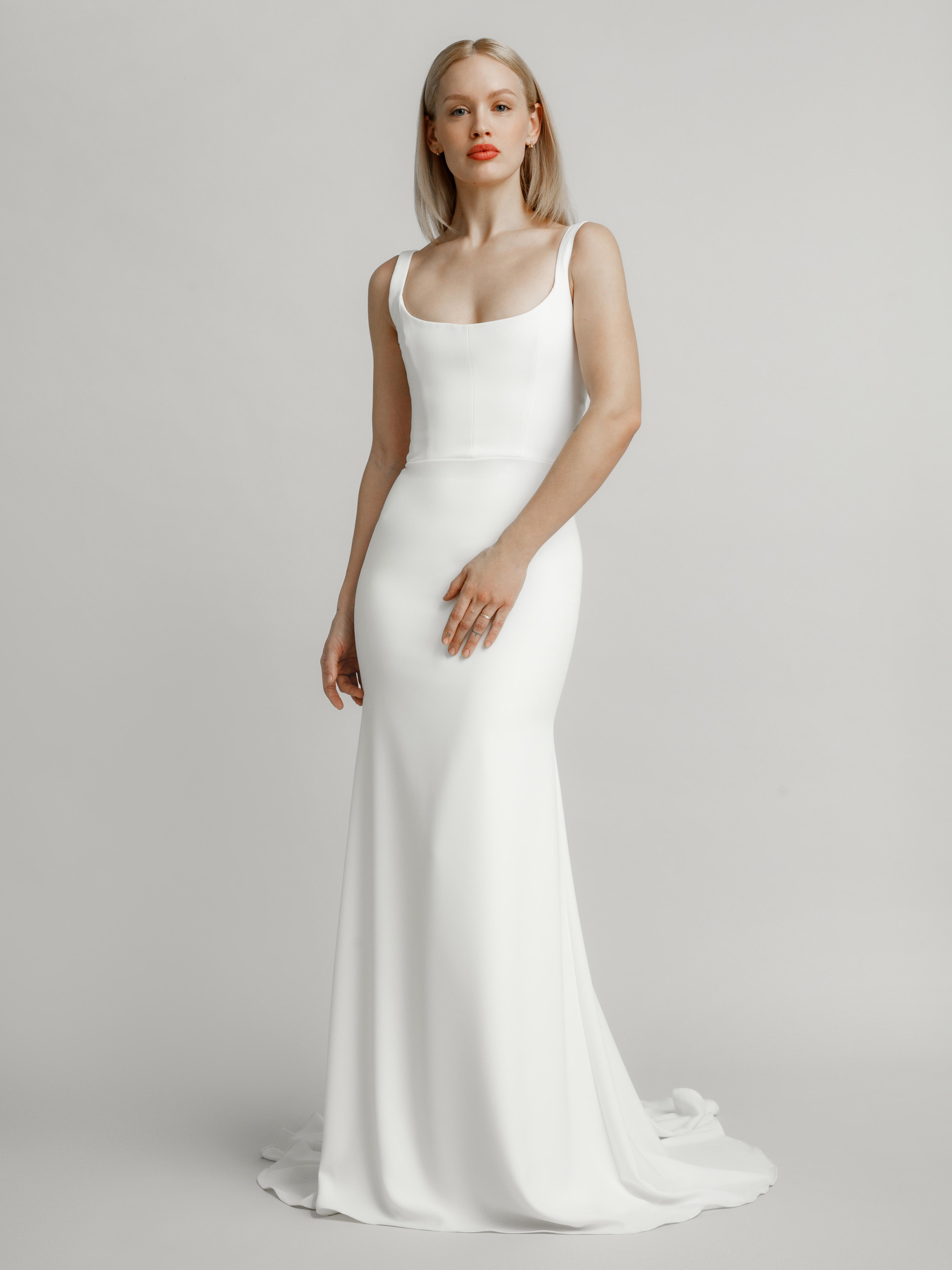 Aesling gown 2